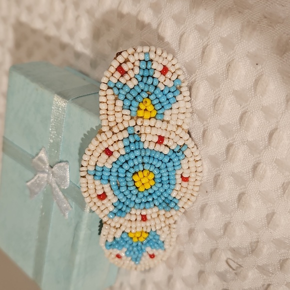 Native American Beaded Barrette - Picture 3 of 3